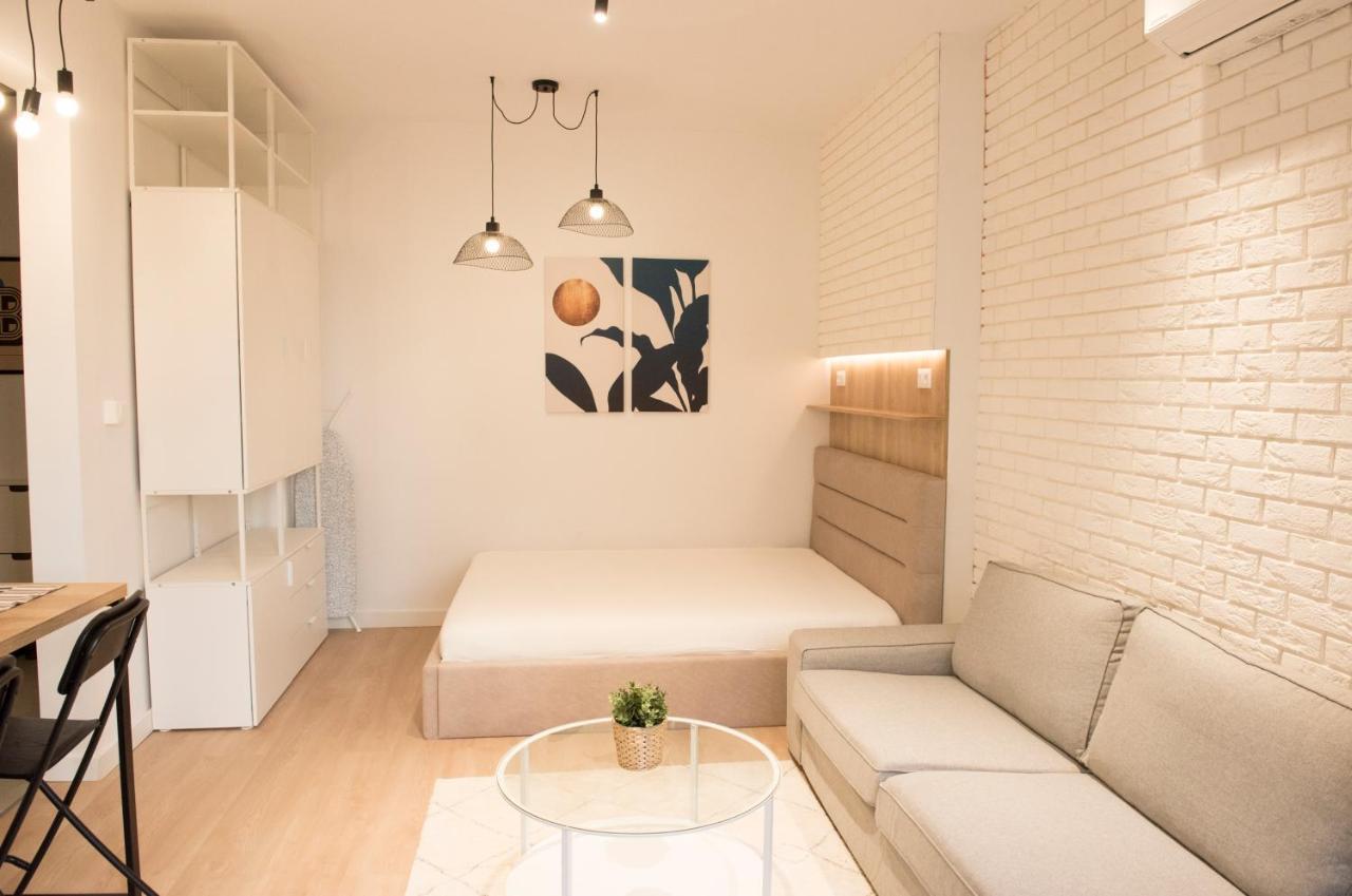 Top Center Designer Studio Apartment Sofia Buitenkant foto